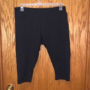 Zella XL Capri Yoga Pants